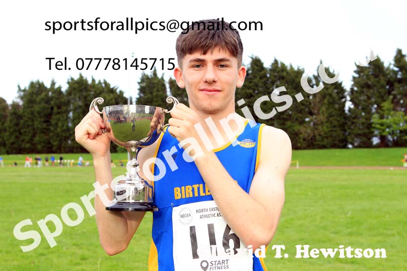 800 metres, 2022 NEGP No. 2, Hebburn. Photo: David T. Hewitson/Sports for All Pics